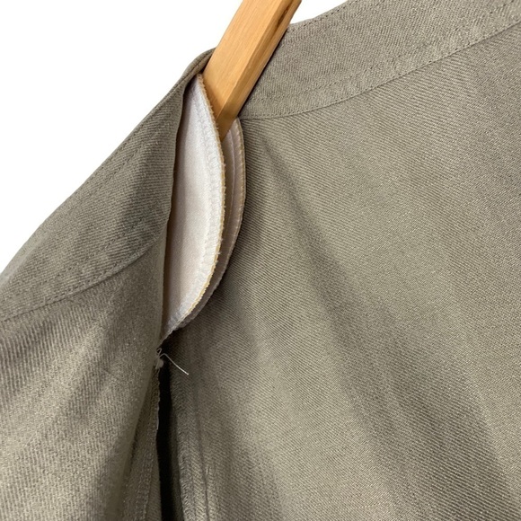 Eileen Fisher 100% Linen Button Up Jacket Size Large Taupe Gray Shoulder Pads - Picture 4 of 7